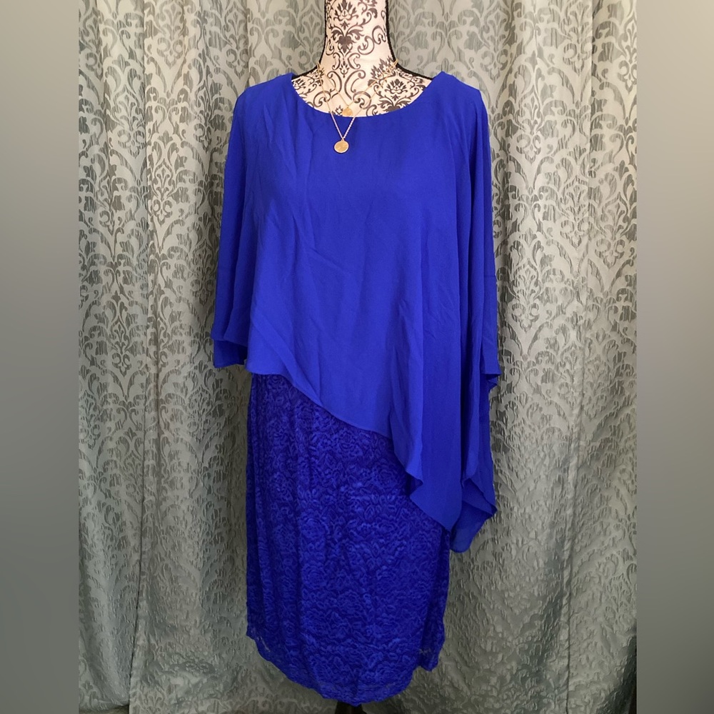 KimCurvy | NWT Women’s Bodycon Cape Semi Formal Floral Lace Dress - Picture 3 of 13